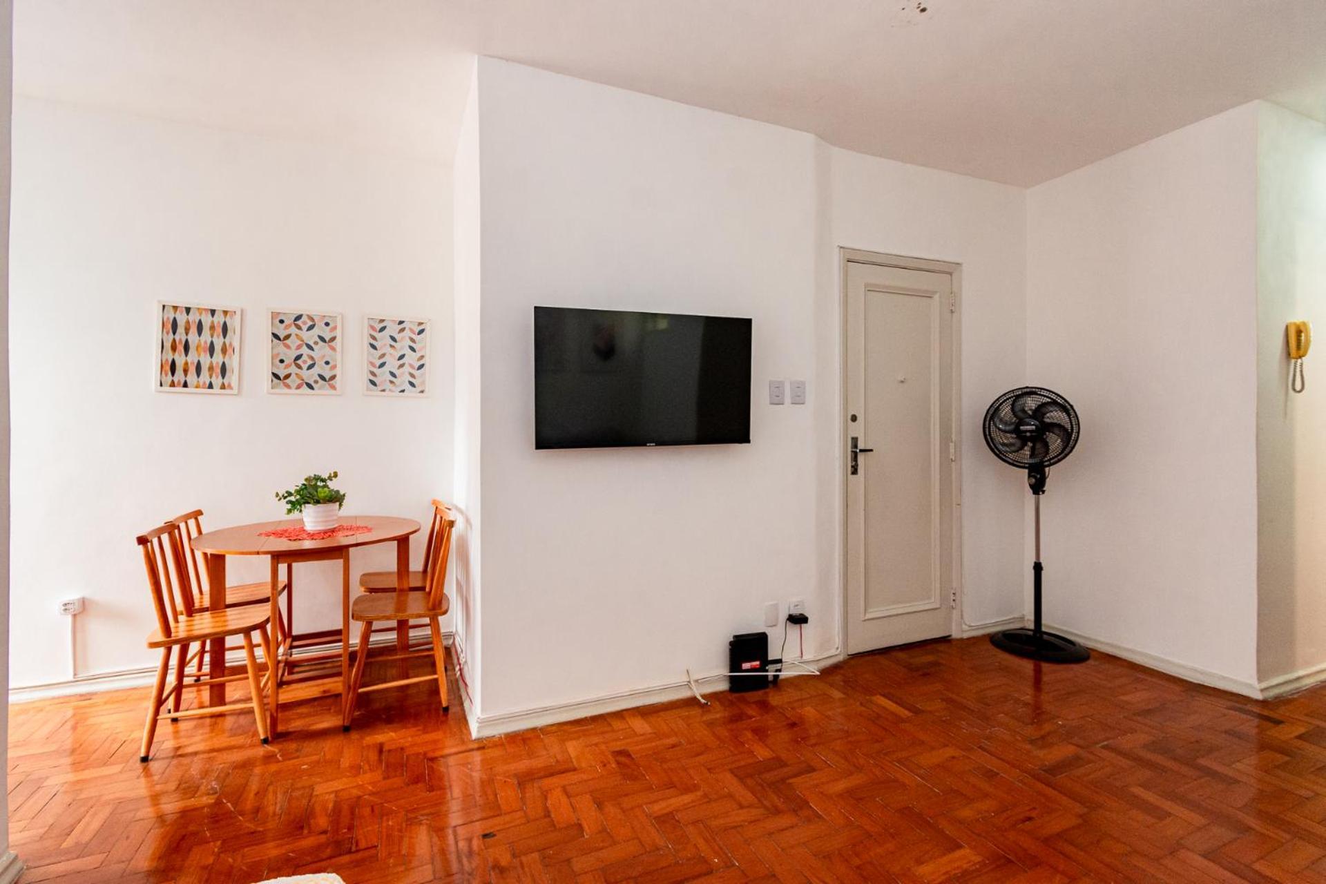 Simple Penthouse Copacabana * Rio de Janeiro